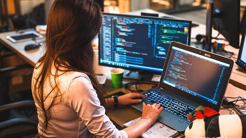 ERP开发报价里的隐形账本：一份费用明细背后的真实成本构成